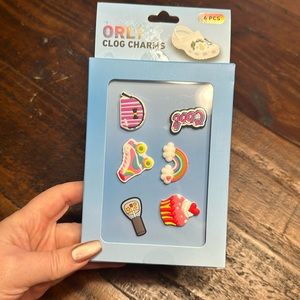 Jibbitz CROCS charms - Rainbow, cupcake, roller skates, Cool